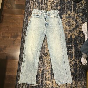Zara Light Wash High Waisted Capri Jeans